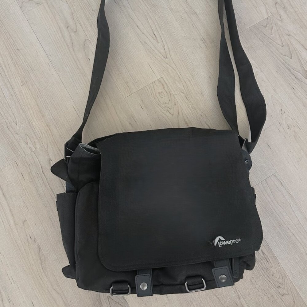 Lowepro Urban Reporter 150 Bag